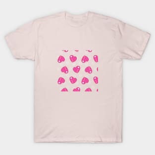 Pink hearts pattern T-Shirt